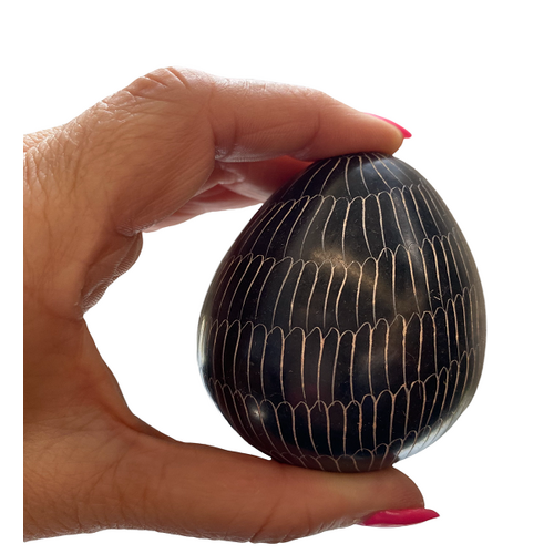 Africa Soapstone Egg - Patten 003